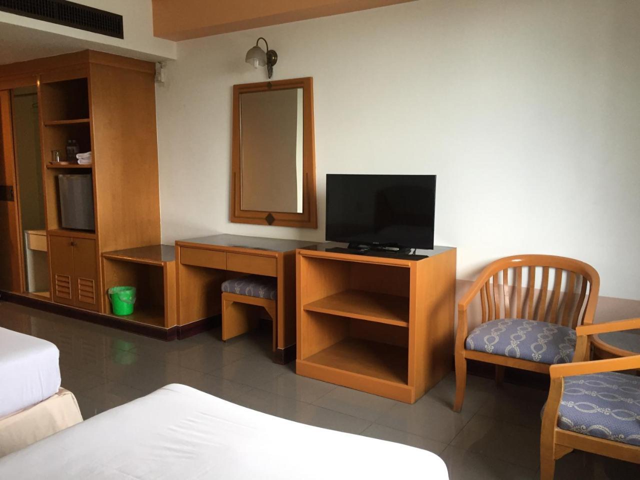 卡琳酒店 乌隆他尼 外观 照片